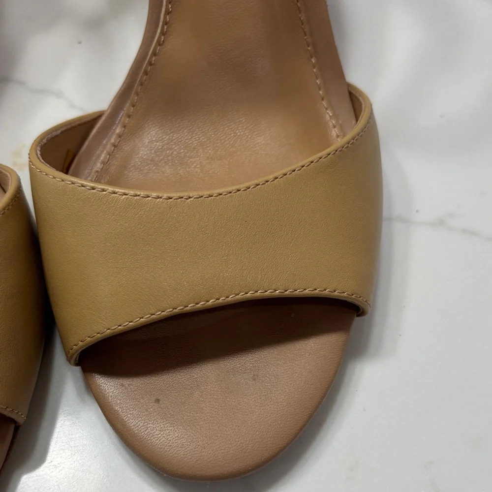 ANTONIO MELANI Tan Block Heel Sandals with Ankle Strap and Buckle